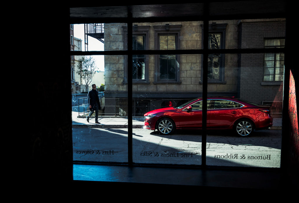 Mazda 6 получила бесплатное обновление Android Auto и Apple CarPlay