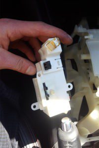 Не выключается ГУ при остановке двигателя