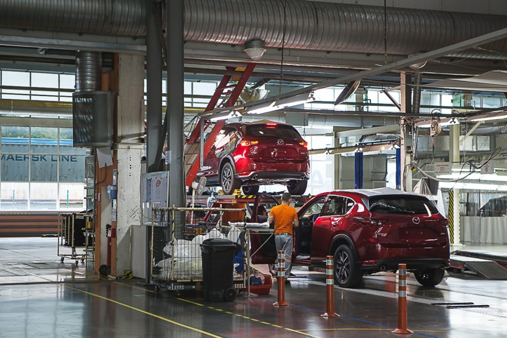 «Мазда Соллерс» сделала много автомобилей