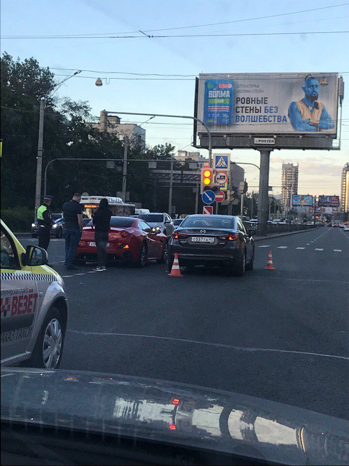 Интересное ДТП в Петербурге