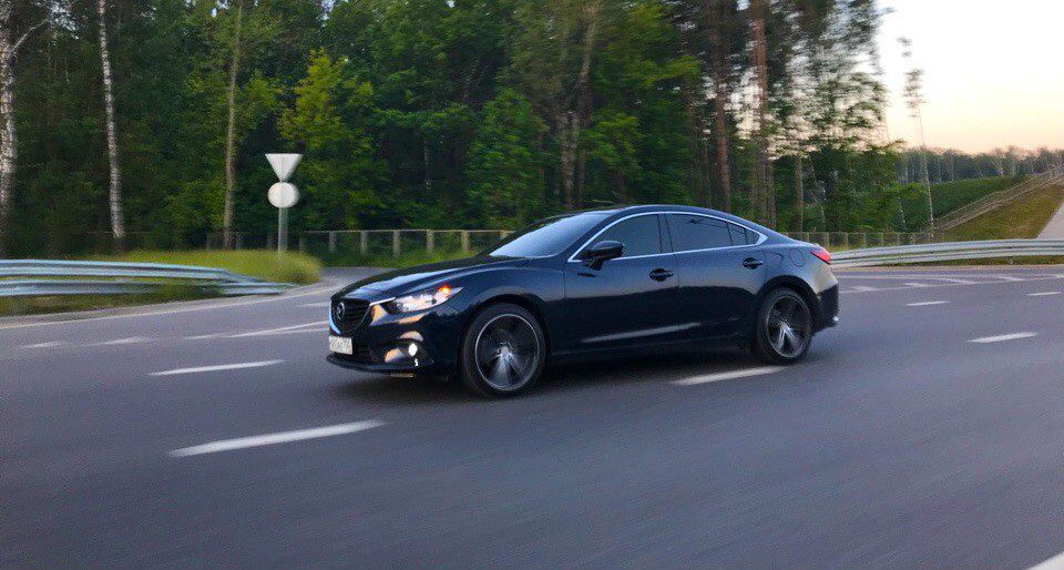 Машина недели Μολών Λαβέ