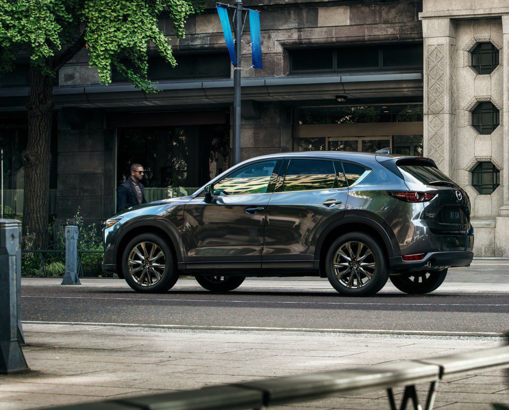 Премьера обновлённого Mazda CX-5 состоится в конце ноября