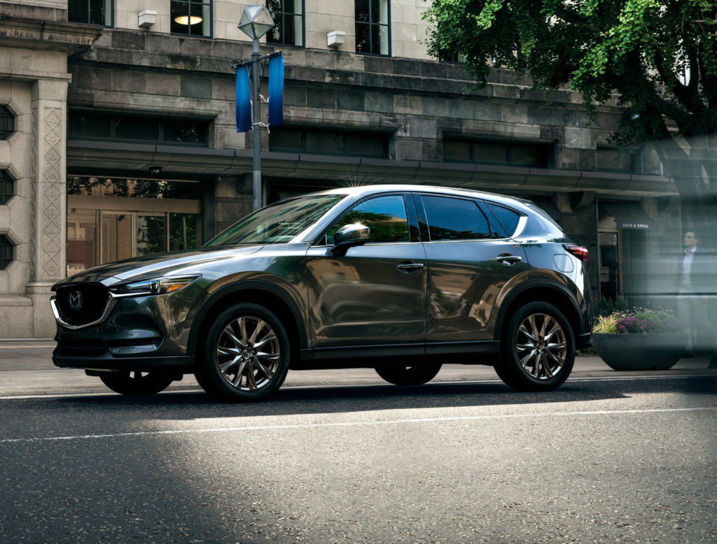 Премьера обновлённого Mazda CX-5 состоится в конце ноября