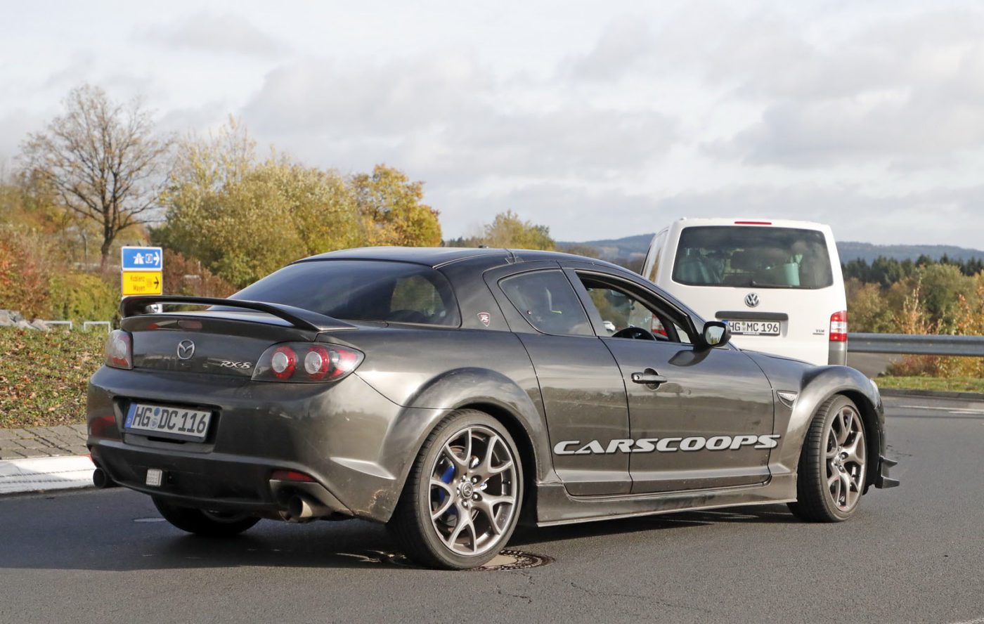 На базе RX-8 Mazda может создать новую модель