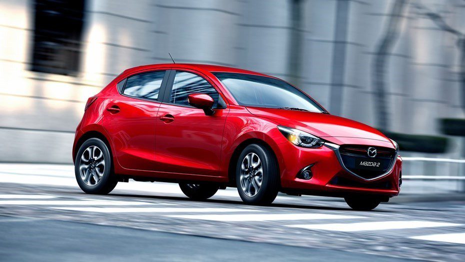 Mazda 2 в кроссоверы?!