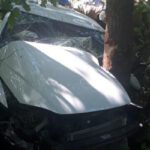 В Чувашии "Мазда" от удара вылетела в кювет: пострадали четверо