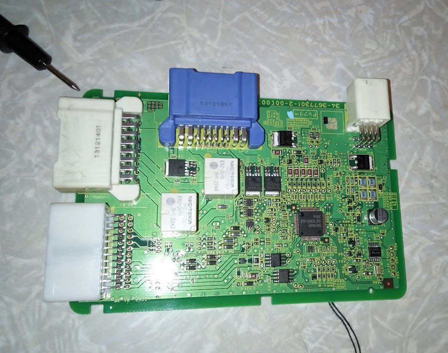 Свет в багажнике.