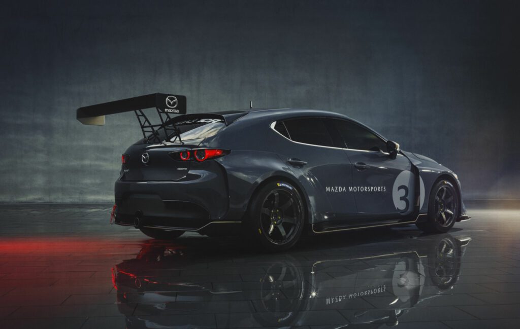Mazda 3 TCR