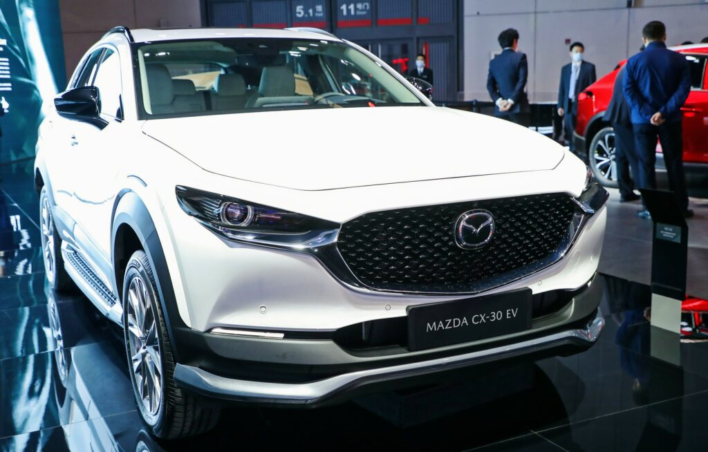 CX-30 EV на Шанхайском автосалоне