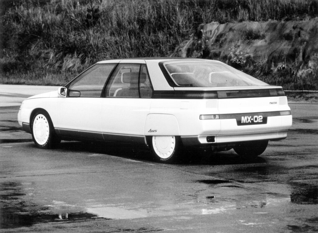Mazda восстанавливает Bertone MX-81