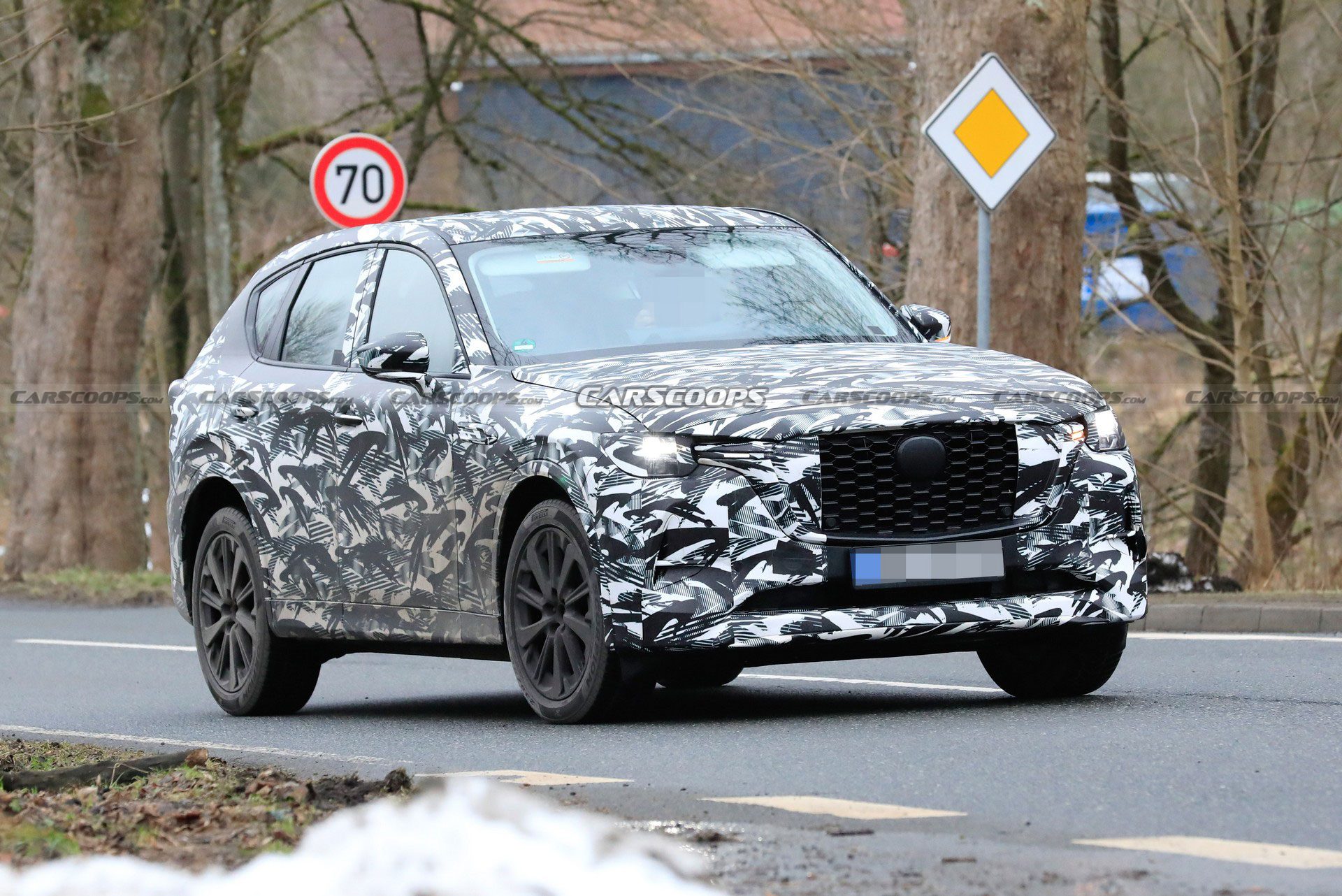 Шпионские снимки Mazda CX-60